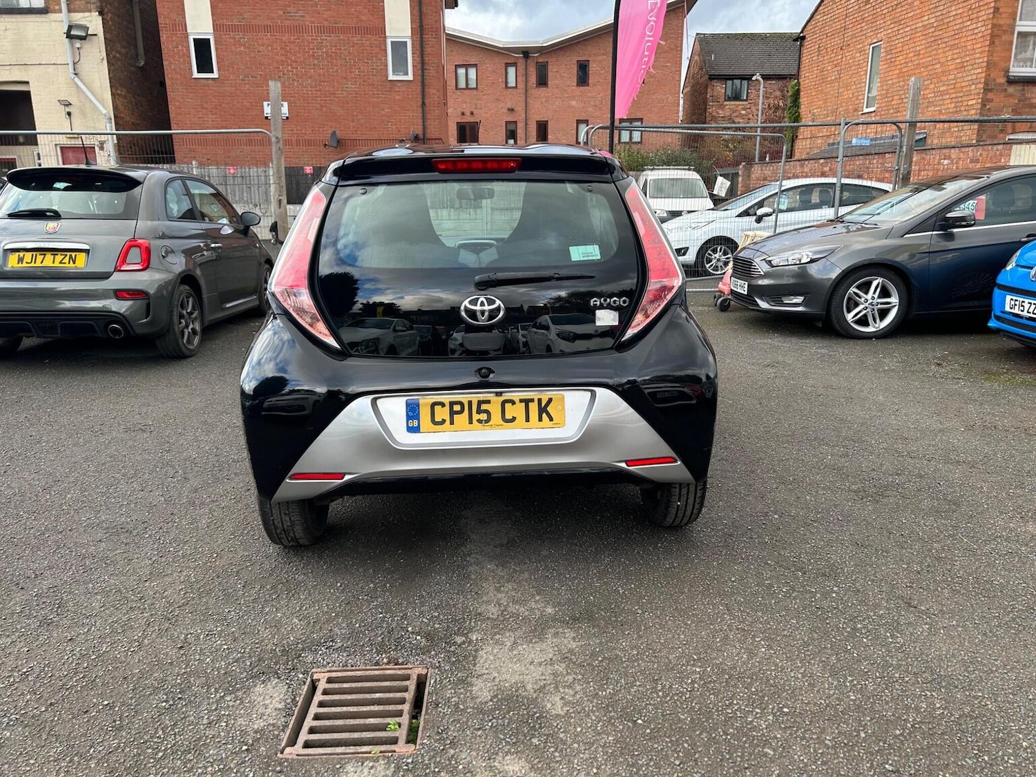 Used Toyota AYGO 2015 for sale - 76963349: Photo 9