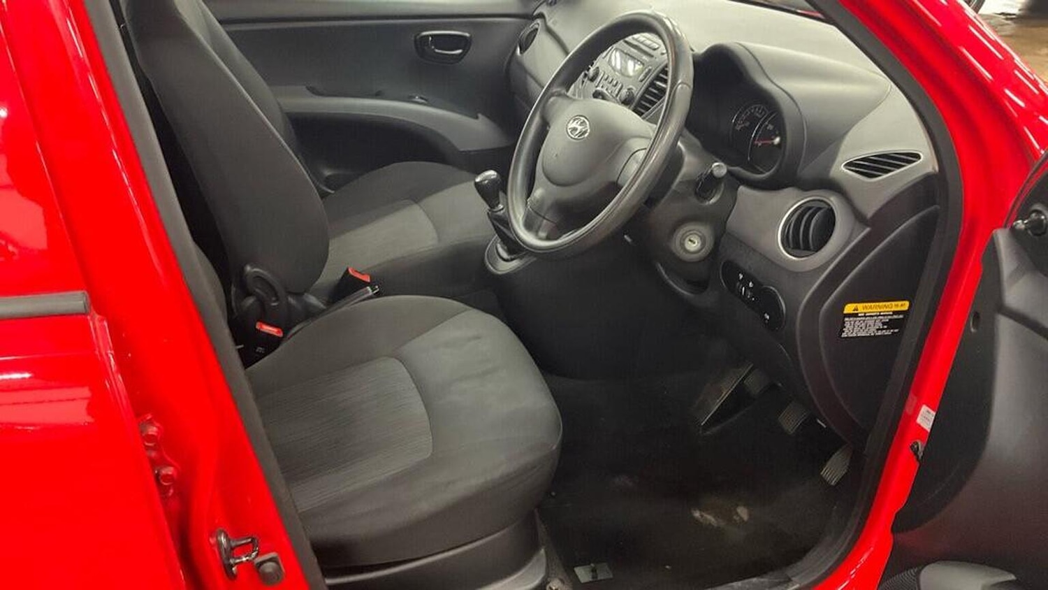 Used Hyundai i10 2013 for sale - 77080807: Photo 12