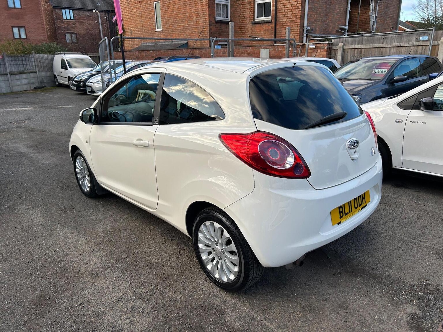 Used Ford Ka 2011 for sale - 76963427: Photo 4