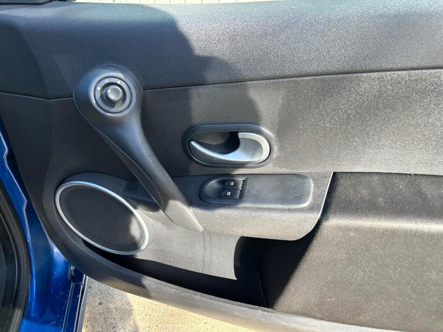 Used Renault Clio 2009 for sale - 77535944: Photo 18