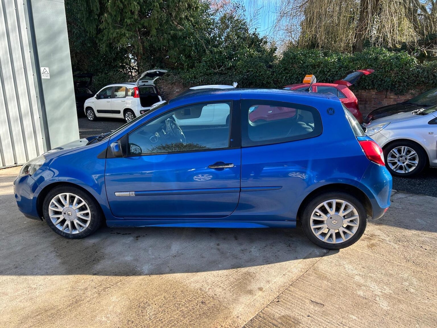 Used Renault Clio 2009 for sale - 77535944: Photo 7