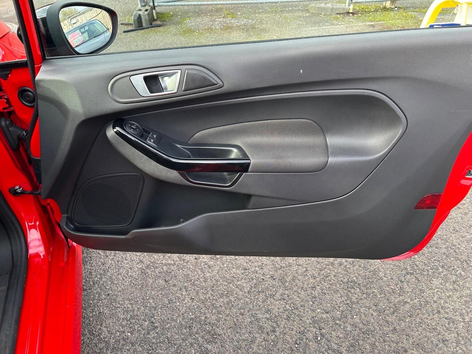 Used Ford Fiesta 2016 for sale - 76963302: Photo 24