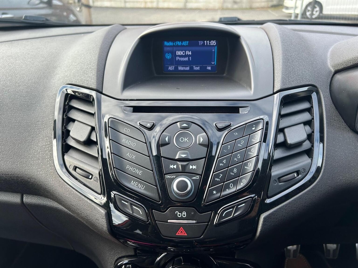 Used Ford Fiesta 2016 for sale - 76963302: Photo 30