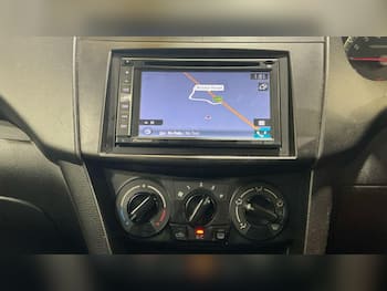 Used Suzuki Swift 2015 for sale - 79656388: Photo