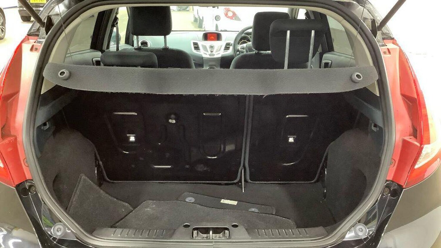 Used Ford Fiesta 2010 for sale - 77906581: Photo 12