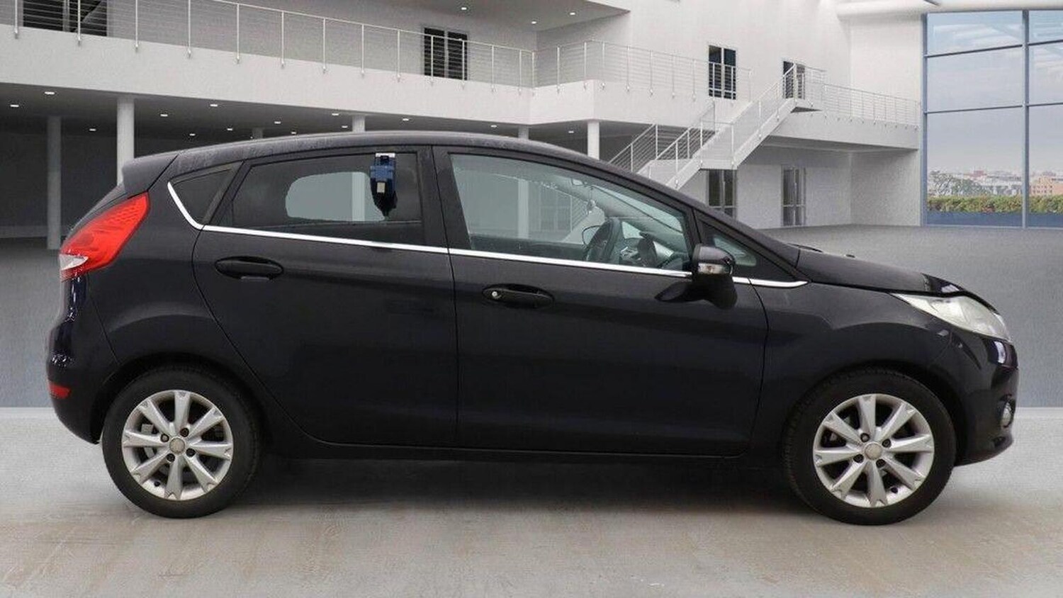 Used Ford Fiesta 2010 for sale - 77906581: Photo 8