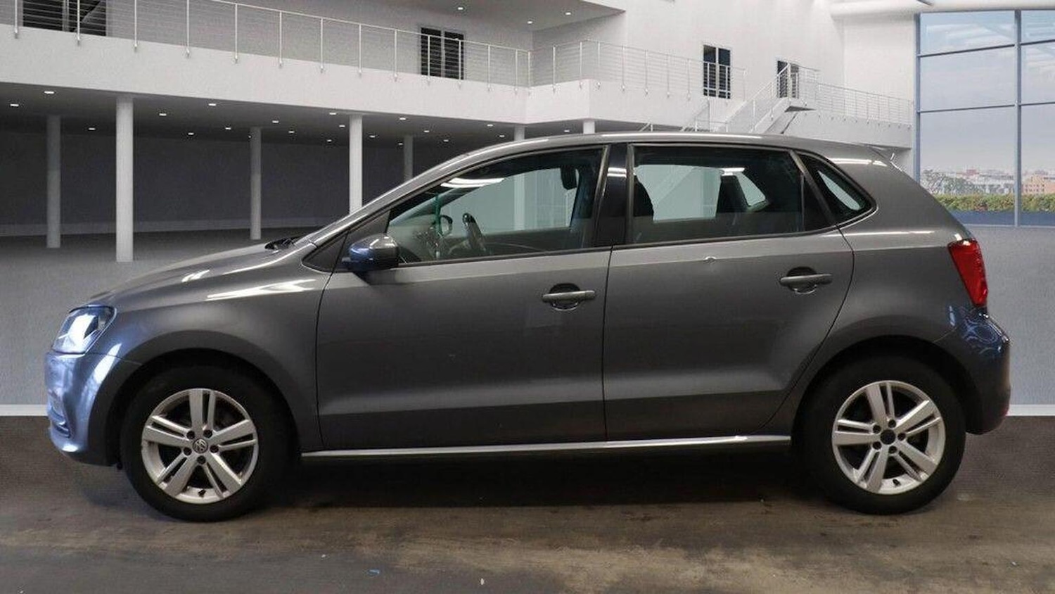 Used Volkswagen Polo 2014 for sale - 78004419: Photo 9