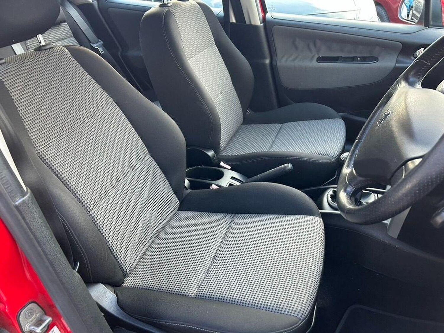 Used Peugeot 207 2009 for sale - 77729602: Photo 14