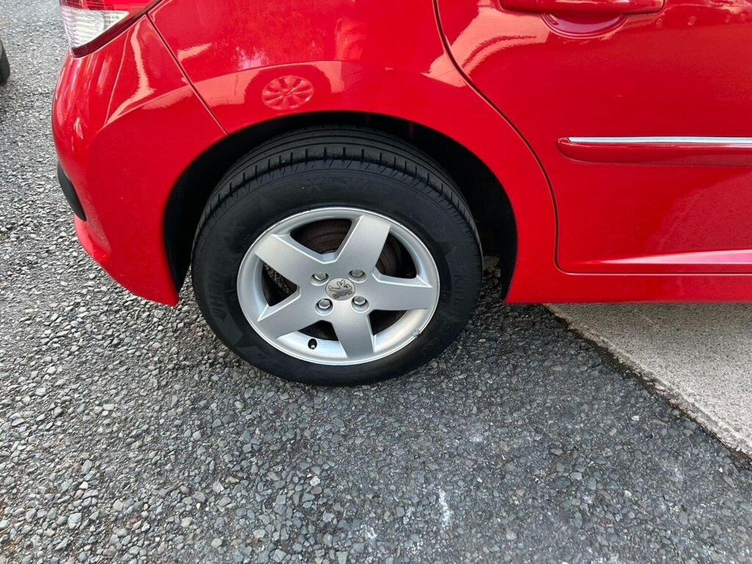 Used Peugeot 207 2009 for sale - 77729602: Photo 26