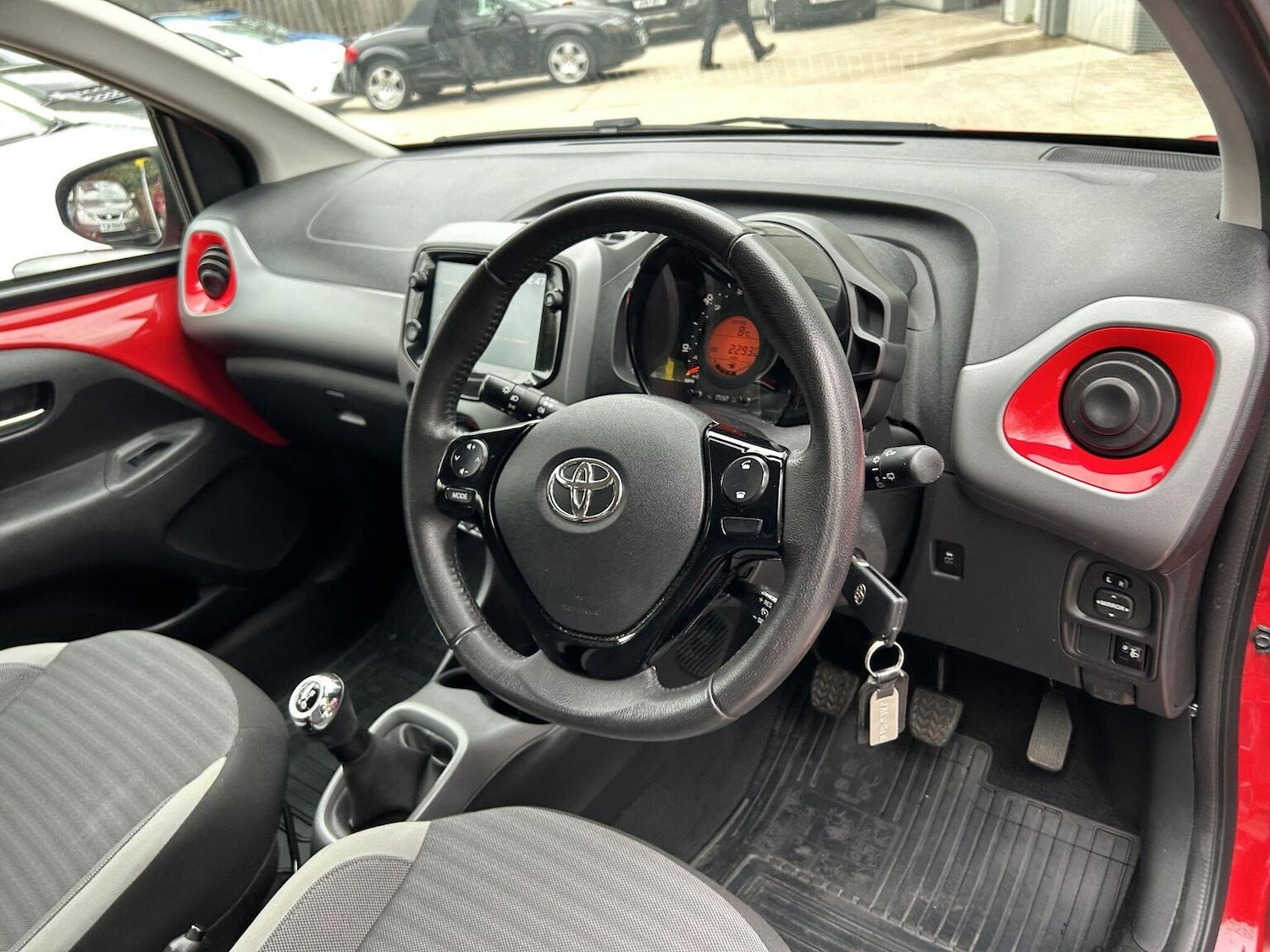 Used Toyota AYGO 2020 for sale - 77937938: Photo 11