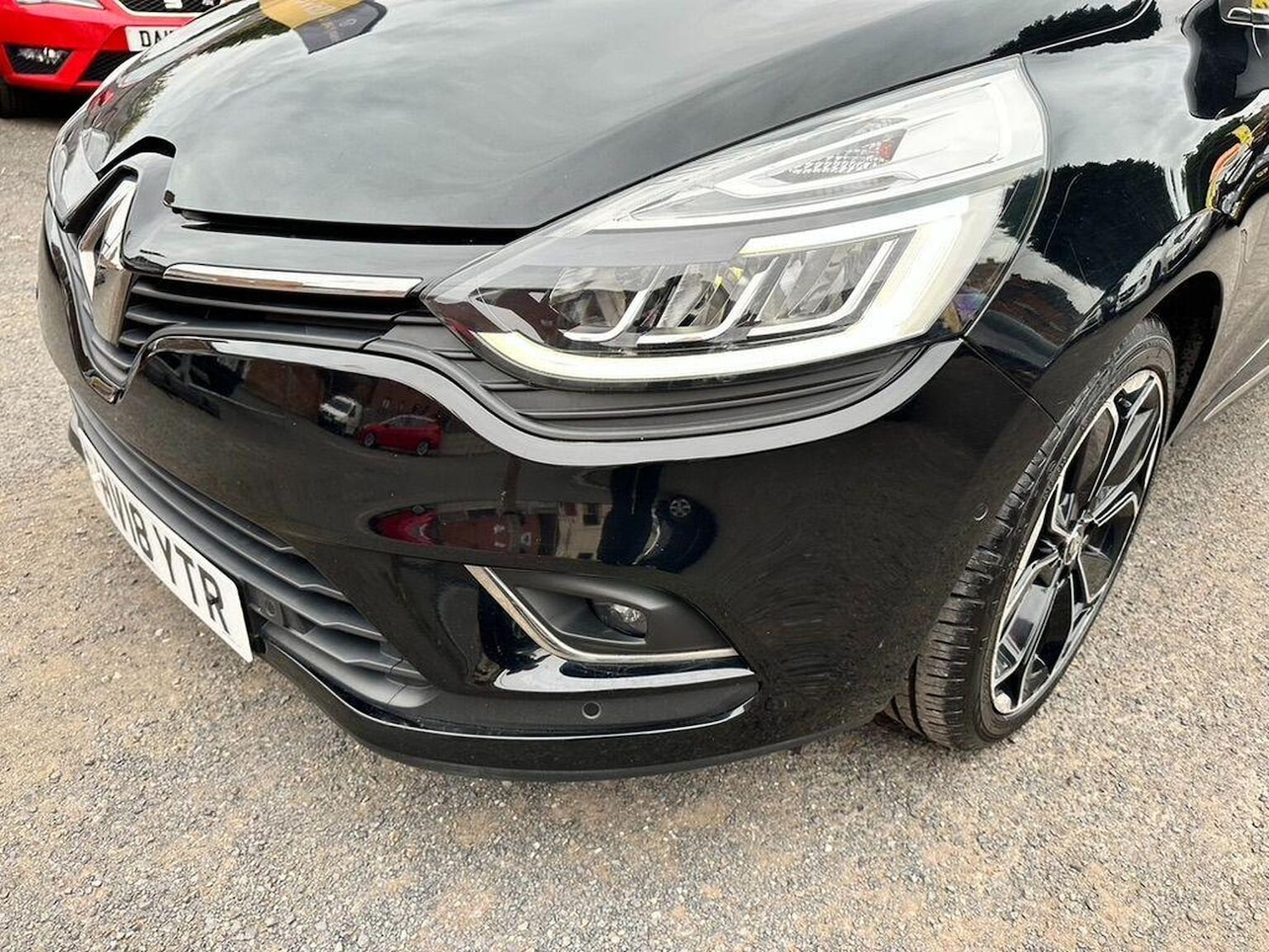 Used Renault Clio 2018 for sale - 76963417: Photo 46