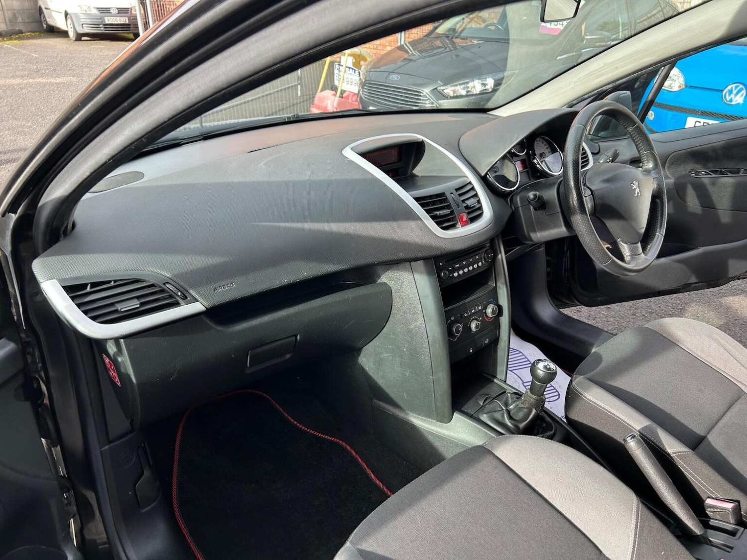 Used Peugeot 207 2011 for sale - 76963232: Photo 13