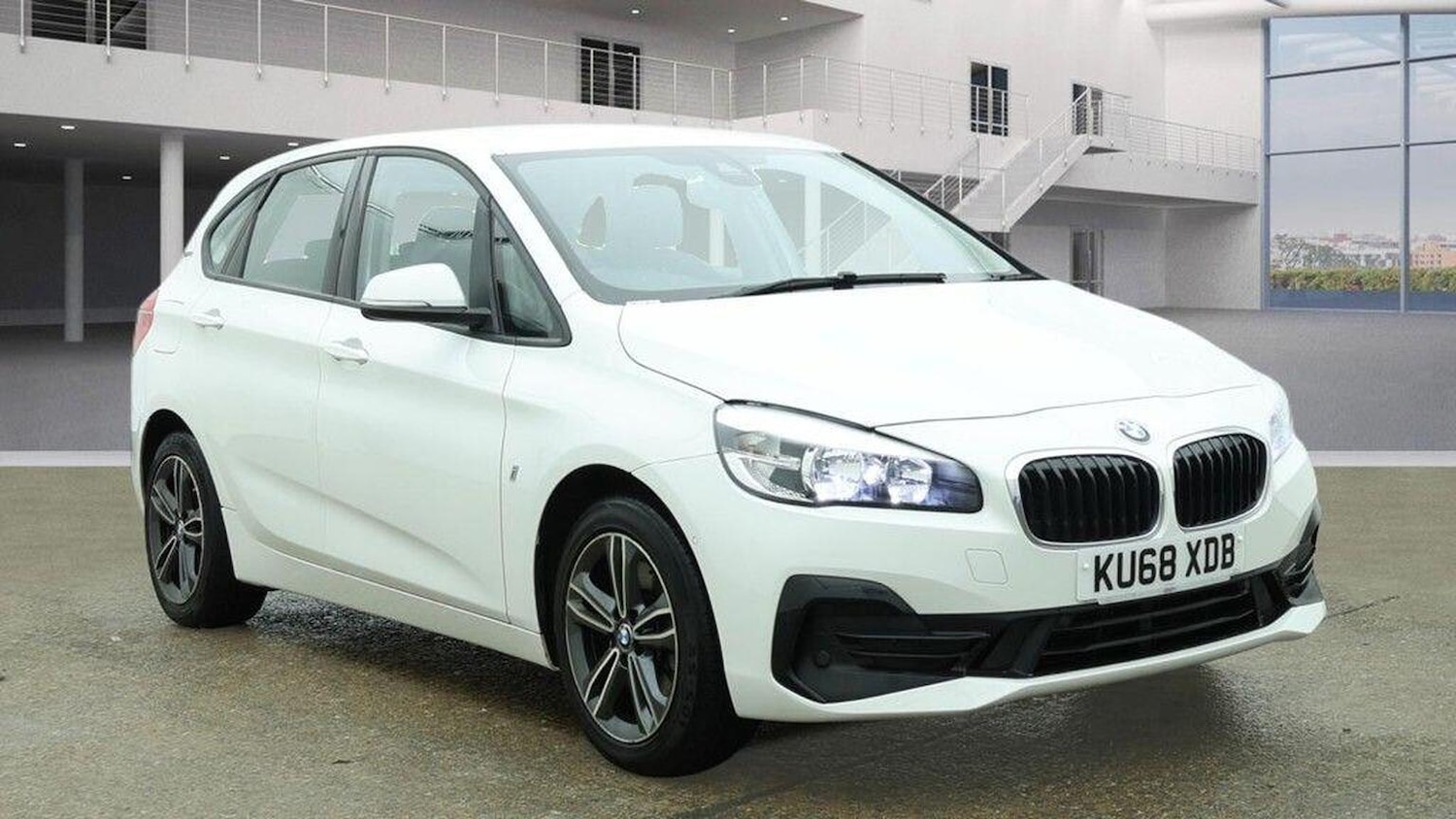 Used BMW 2 Series 2018 for sale - 77558522: Photo 2