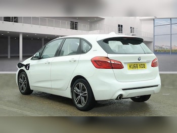 Used BMW 2 Series 2018 for sale - 77558522: Photo