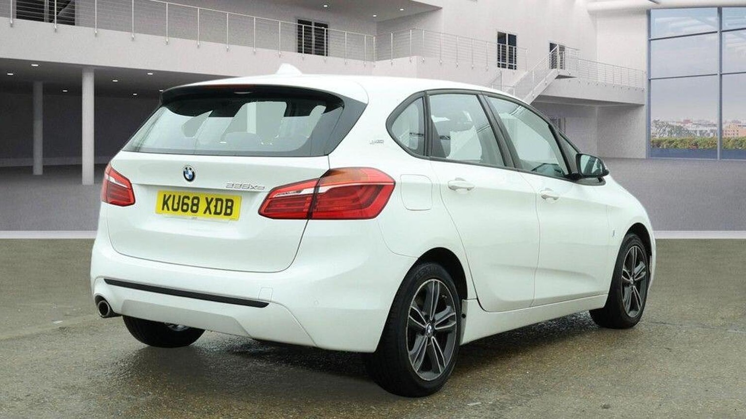 Used BMW 2 Series 2018 for sale - 77558522: Photo 5