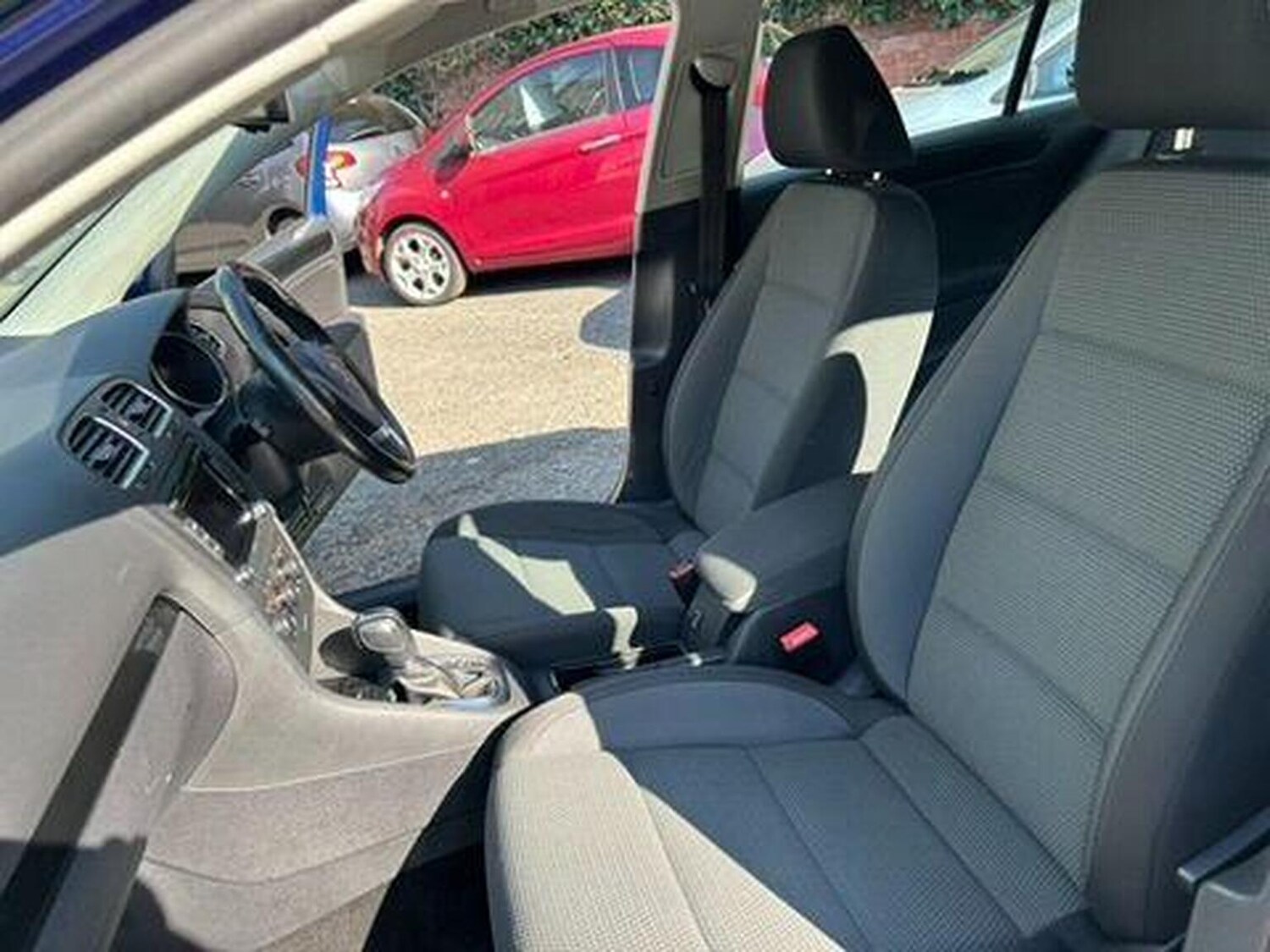 Used Volkswagen Golf 2012 for sale - 77962014: Photo 33