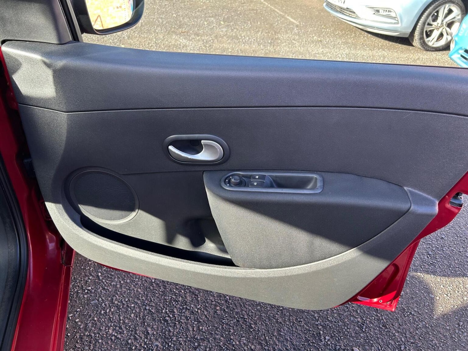 Used Renault Clio 2010 for sale - 77735717: Photo 25