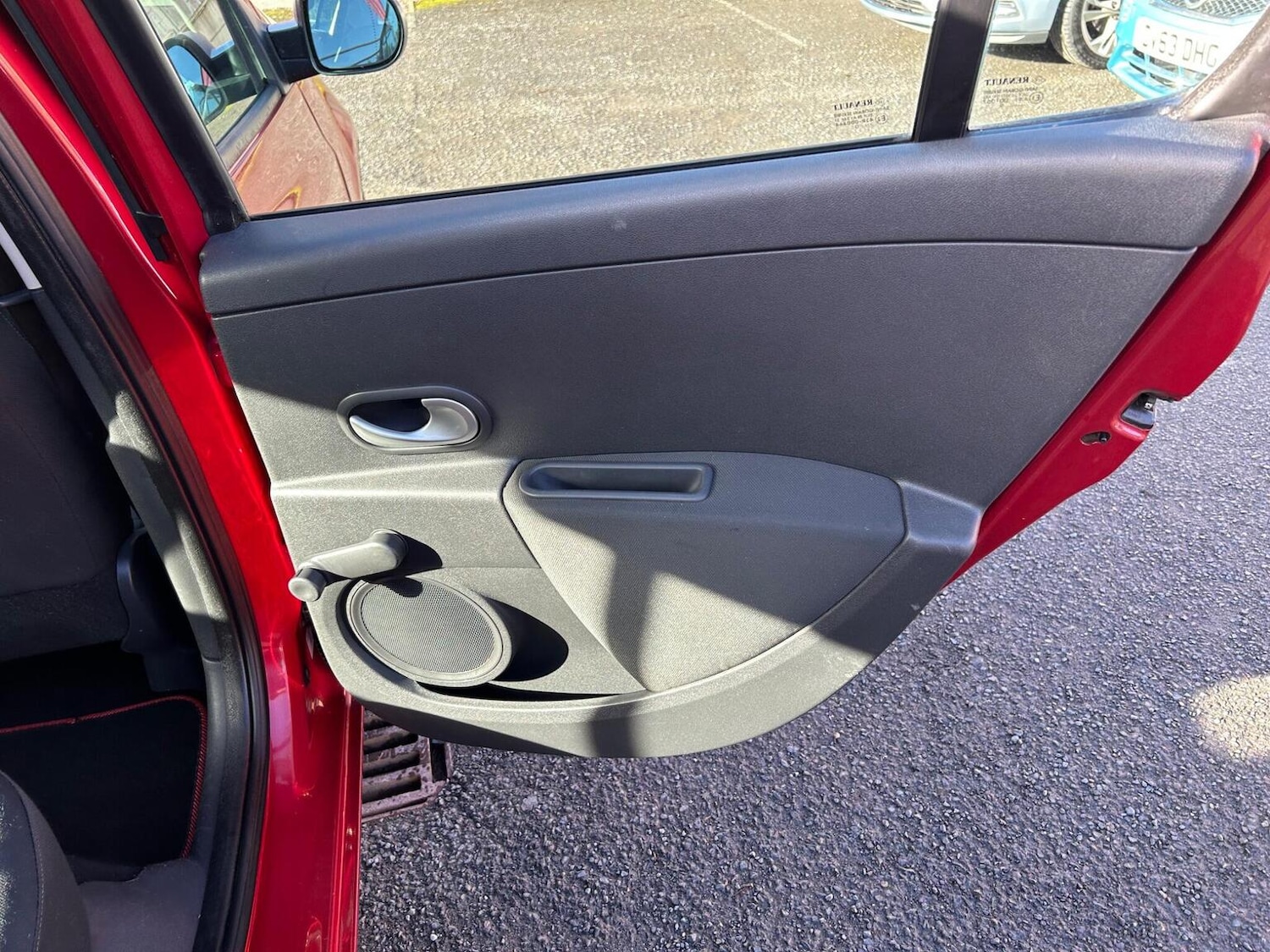 Used Renault Clio 2010 for sale - 77735717: Photo 27