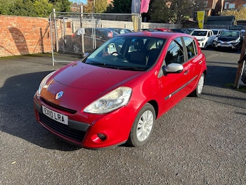 Used Renault Clio 2010 for sale - 77735717: Photo