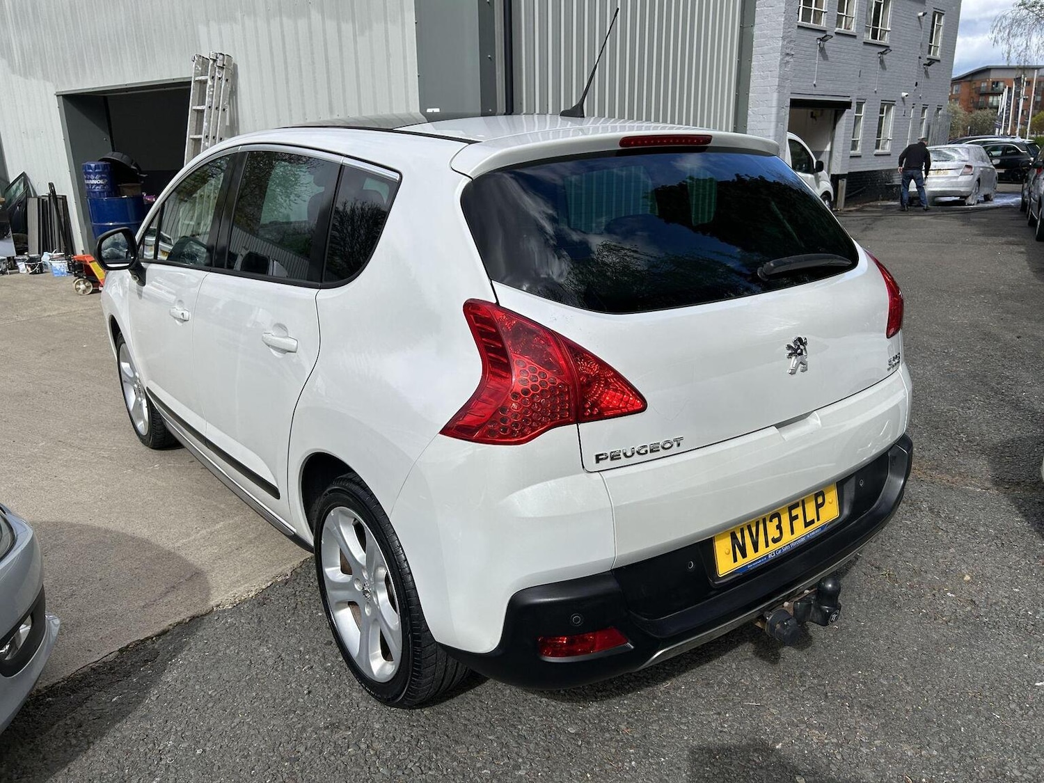 Used Peugeot 3008 2013 for sale - 78125219: Photo 4