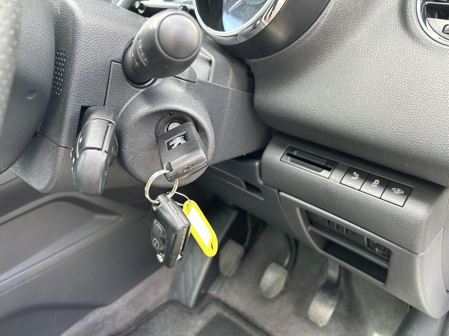 Used Peugeot 3008 2013 for sale - 78125219: Photo 47