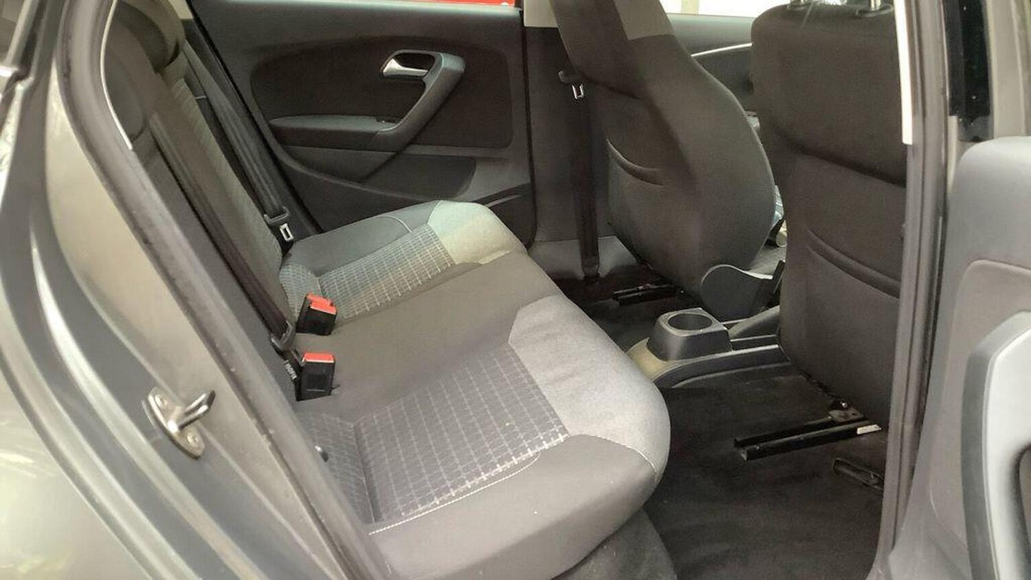 Used Volkswagen Polo 2015 for sale - 77906633: Photo 10