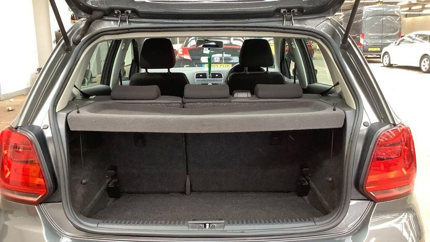 Used Volkswagen Polo 2015 for sale - 77906633: Photo 12