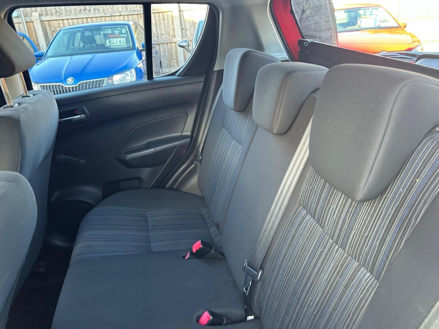 Used Suzuki Swift 2015 for sale - 76963286: Photo 19