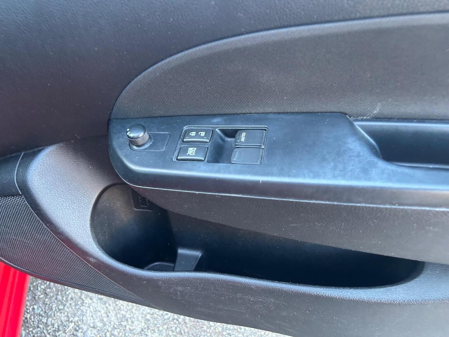 Used Suzuki Swift 2015 for sale - 76963286: Photo 20