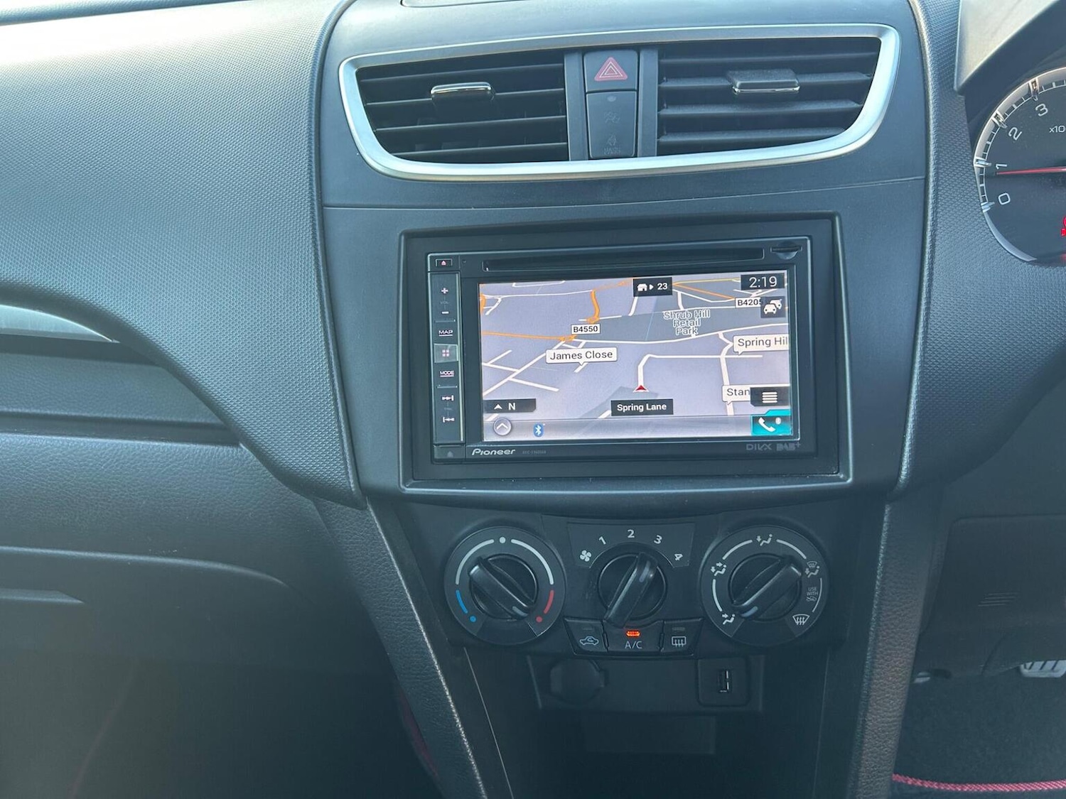 Used Suzuki Swift 2015 for sale - 76963286: Photo 33