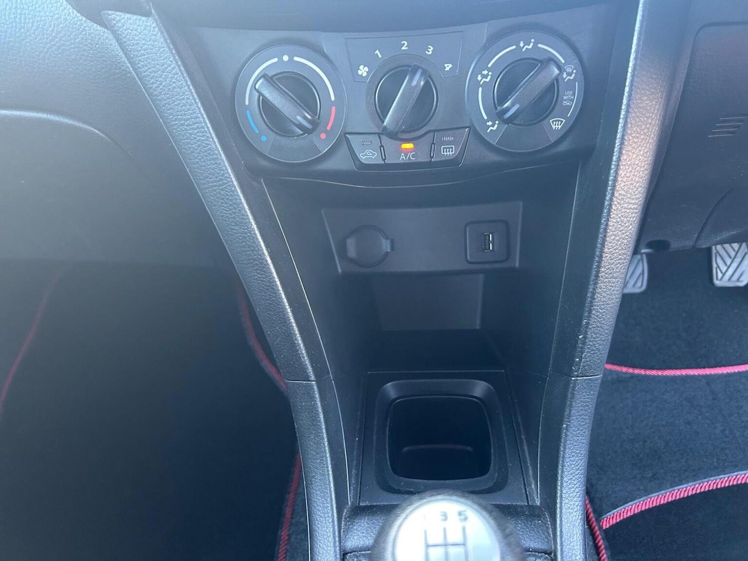 Used Suzuki Swift 2015 for sale - 76963286: Photo 46