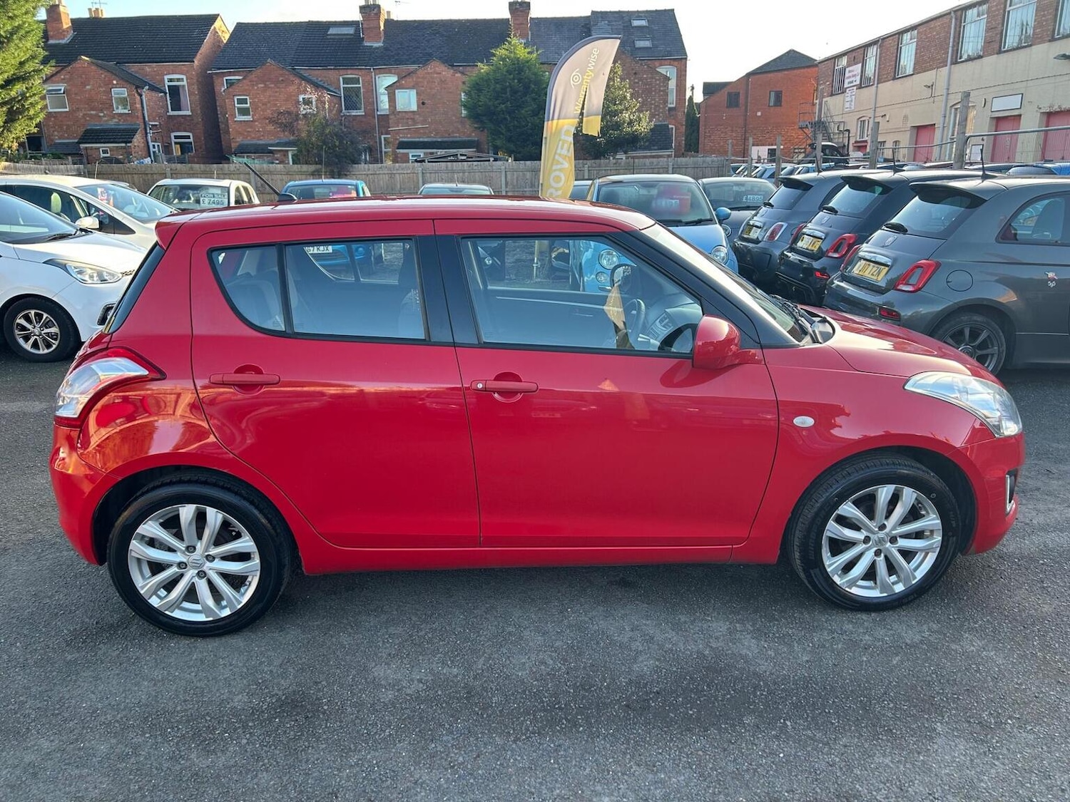 Used Suzuki Swift 2015 for sale - 76963286: Photo 9