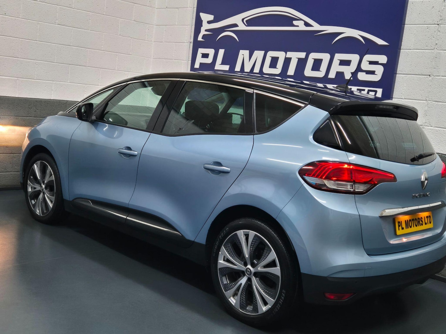 Used Renault Scenic 2018 for sale - 76499771: Photo 12