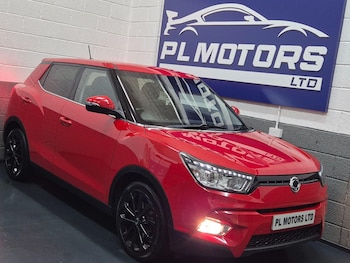 Used Ssangyong Tivoli 2018 for sale - 76122624: Photo
