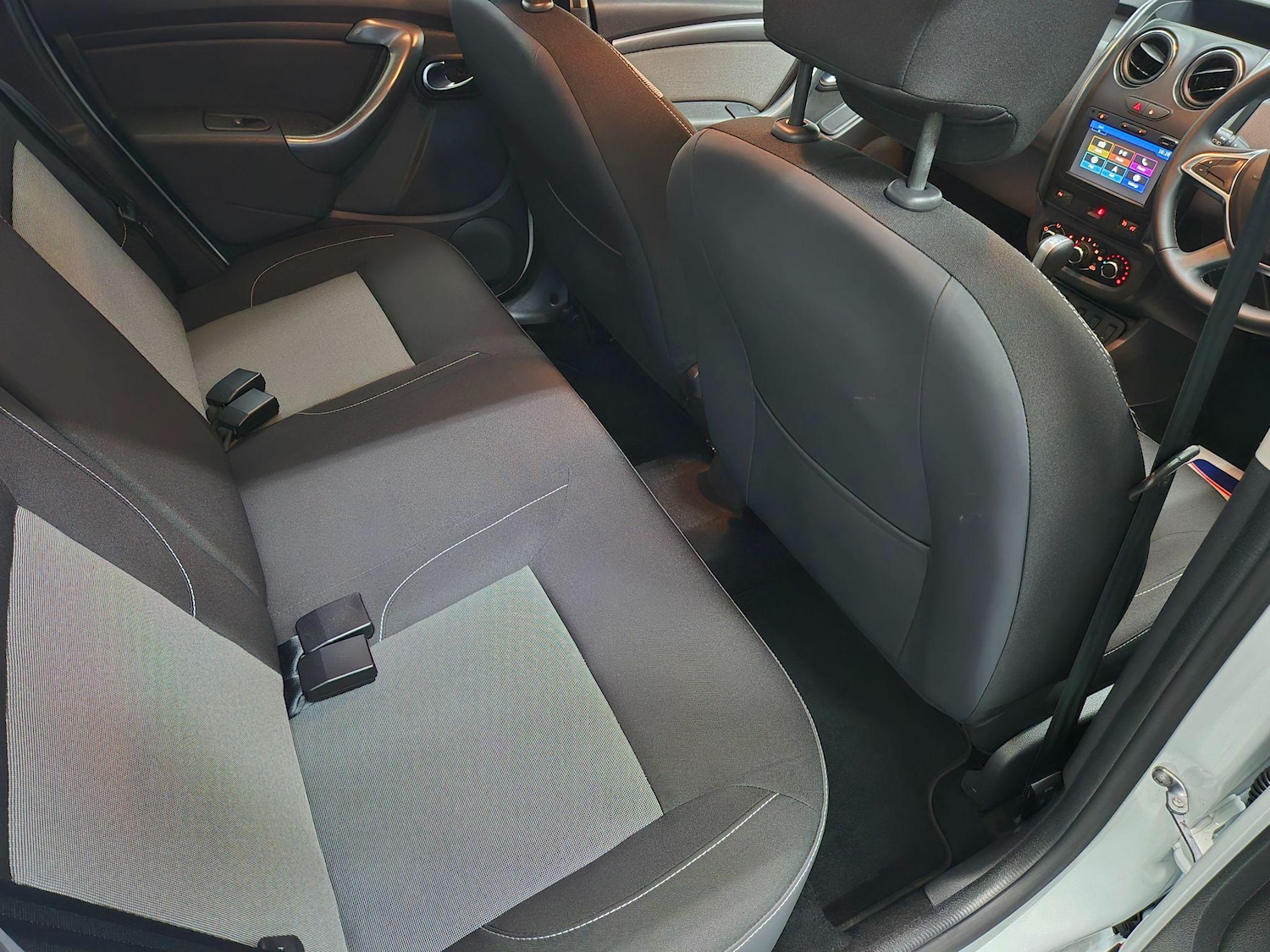 Used Dacia Duster 2017 for sale - 76121595: Photo 18