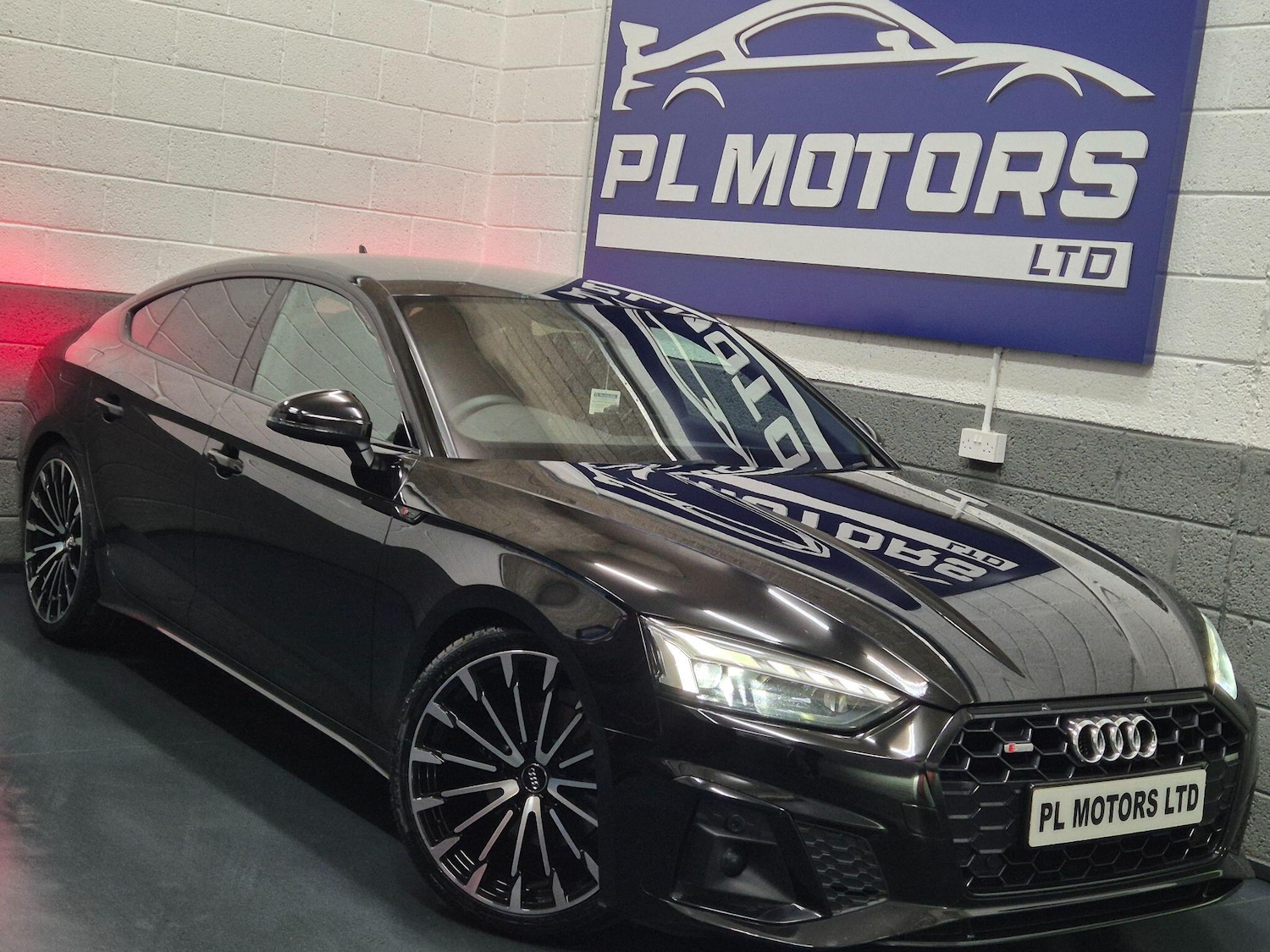 Used Audi A5 2020 for sale - 76122626: Photo 1
