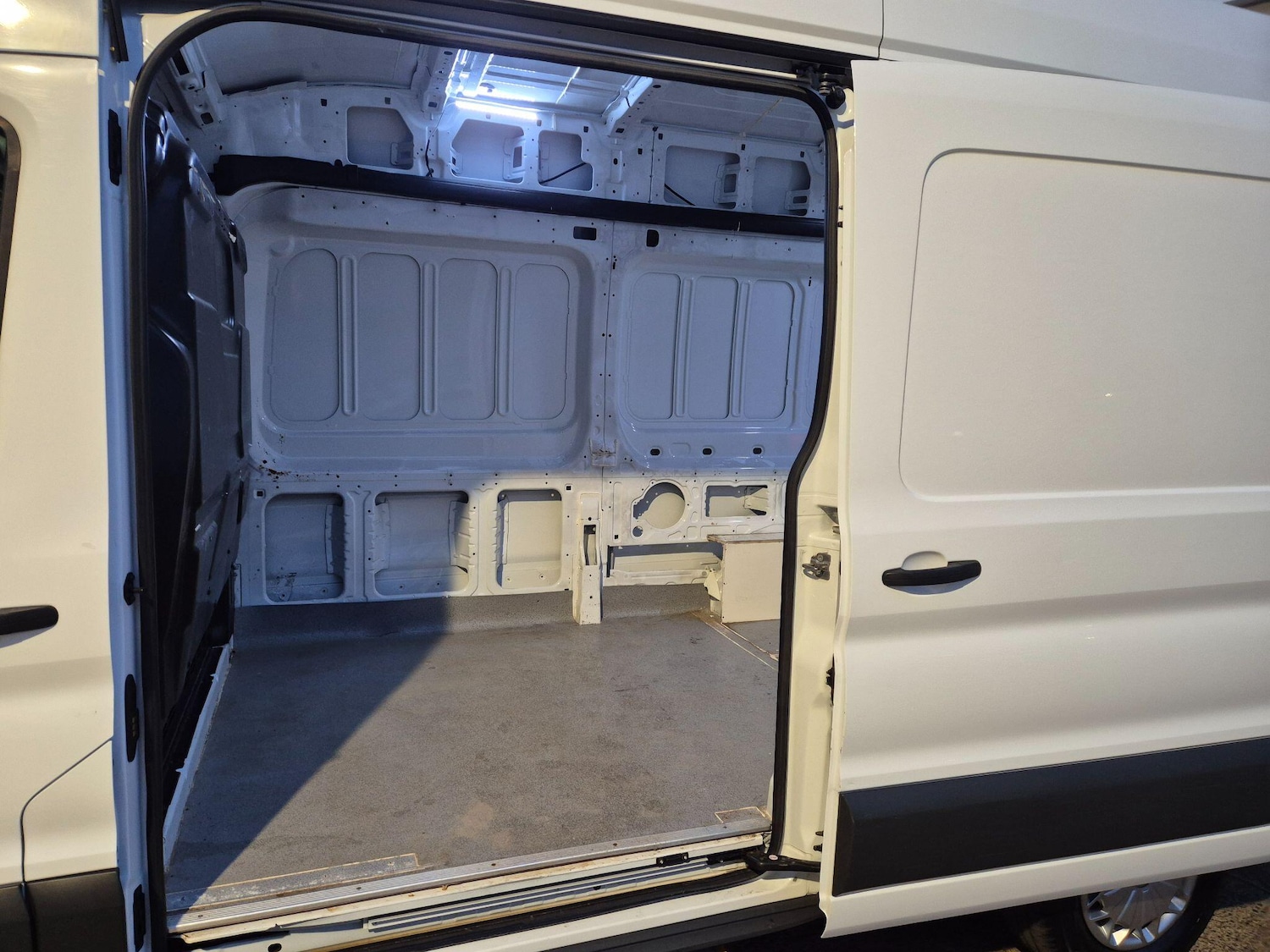 Used Ford Transit 2019 for sale - 76584814: Photo 11