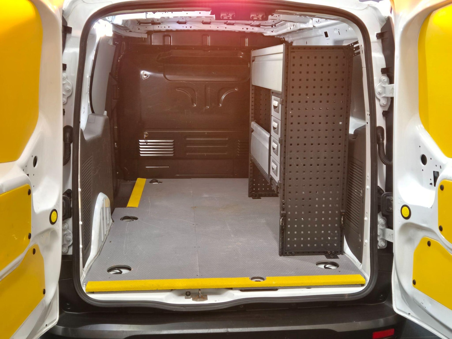 Used Ford Transit Connect 2021 for sale - 76121564: Photo 15