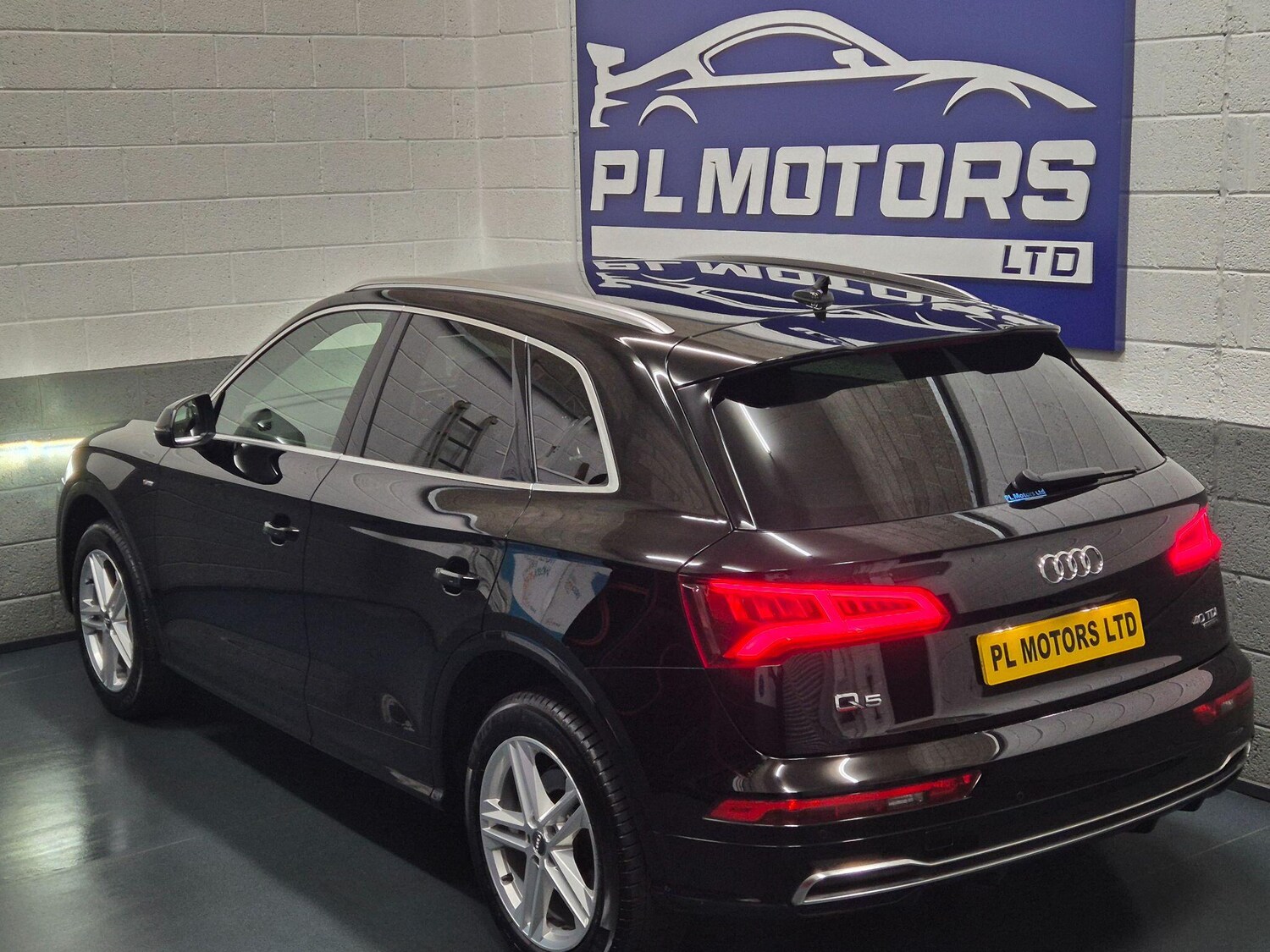 Used Audi Q5 2019 for sale - 76238787: Photo 12