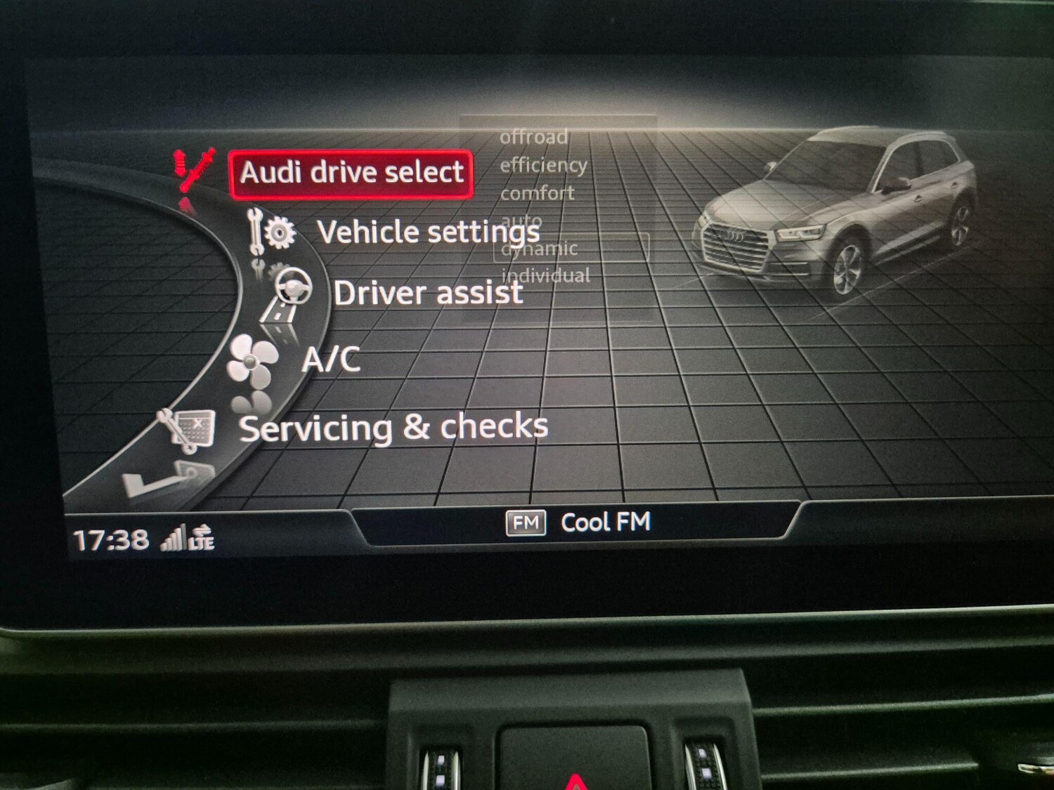 Used Audi Q5 2019 for sale - 76238787: Photo 34