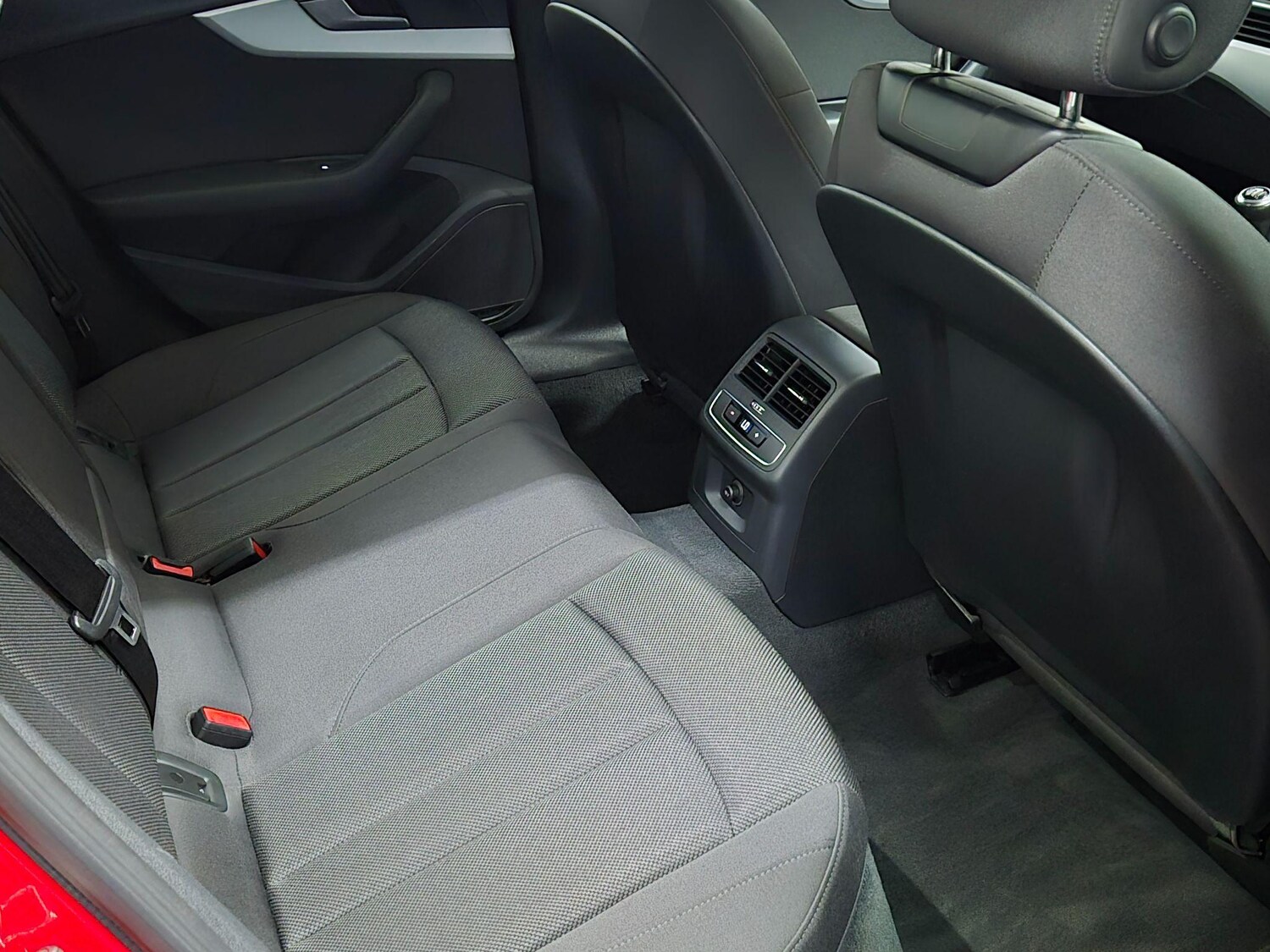 Used Audi A4 Avant 2021 for sale - 76122647: Photo 21