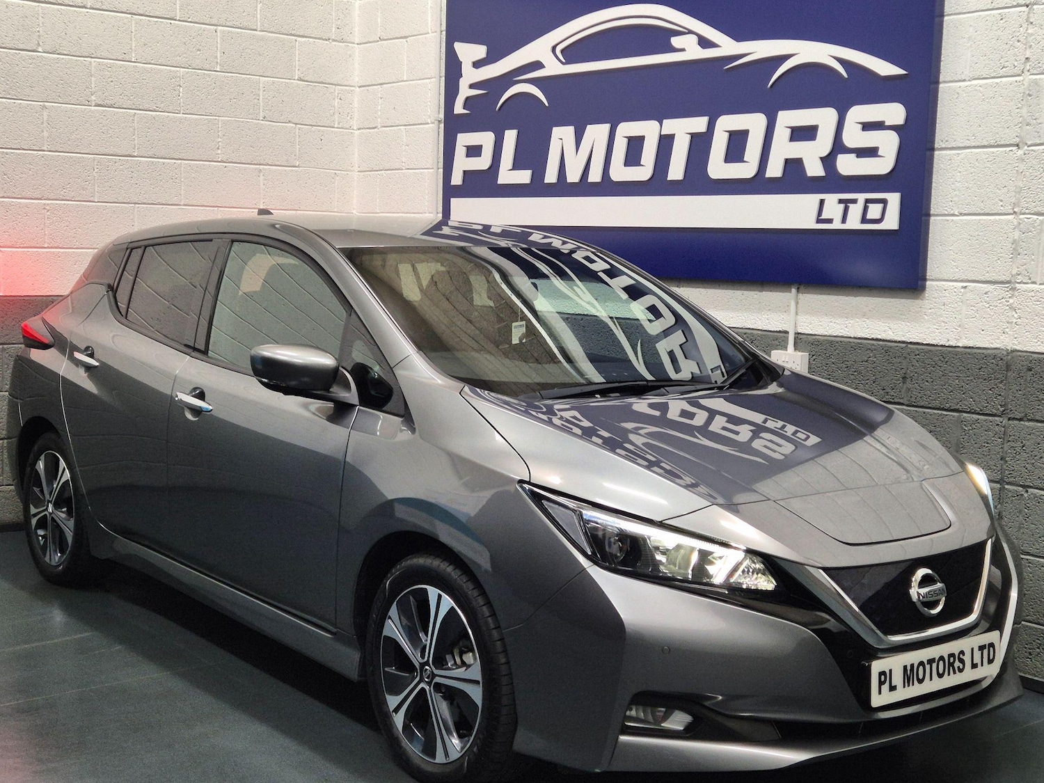 Used Nissan Leaf 2021 for sale - 76122505: Photo 1