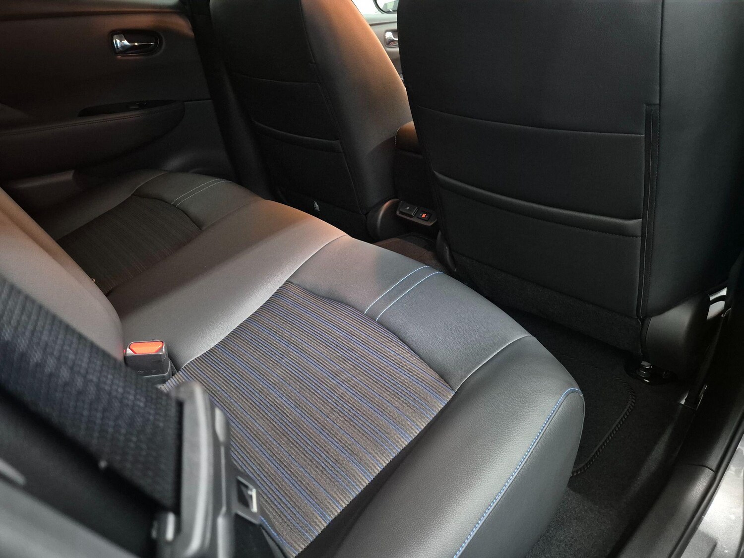 Used Nissan Leaf 2021 for sale - 76122505: Photo 37