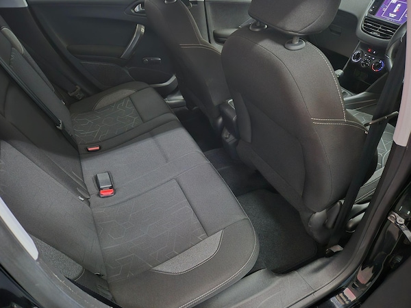 Used Peugeot 2008 2016 for sale - 76336344: Photo 18