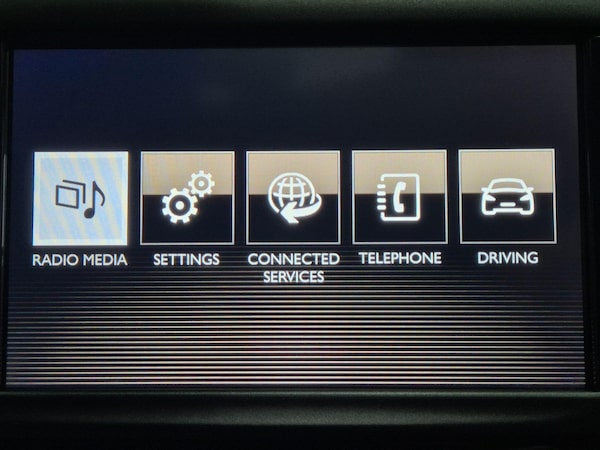 Used Peugeot 2008 2016 for sale - 76336344: Photo 20