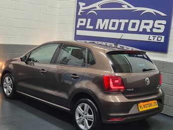 Used Volkswagen Polo 2016 for sale - 76121515: Photo