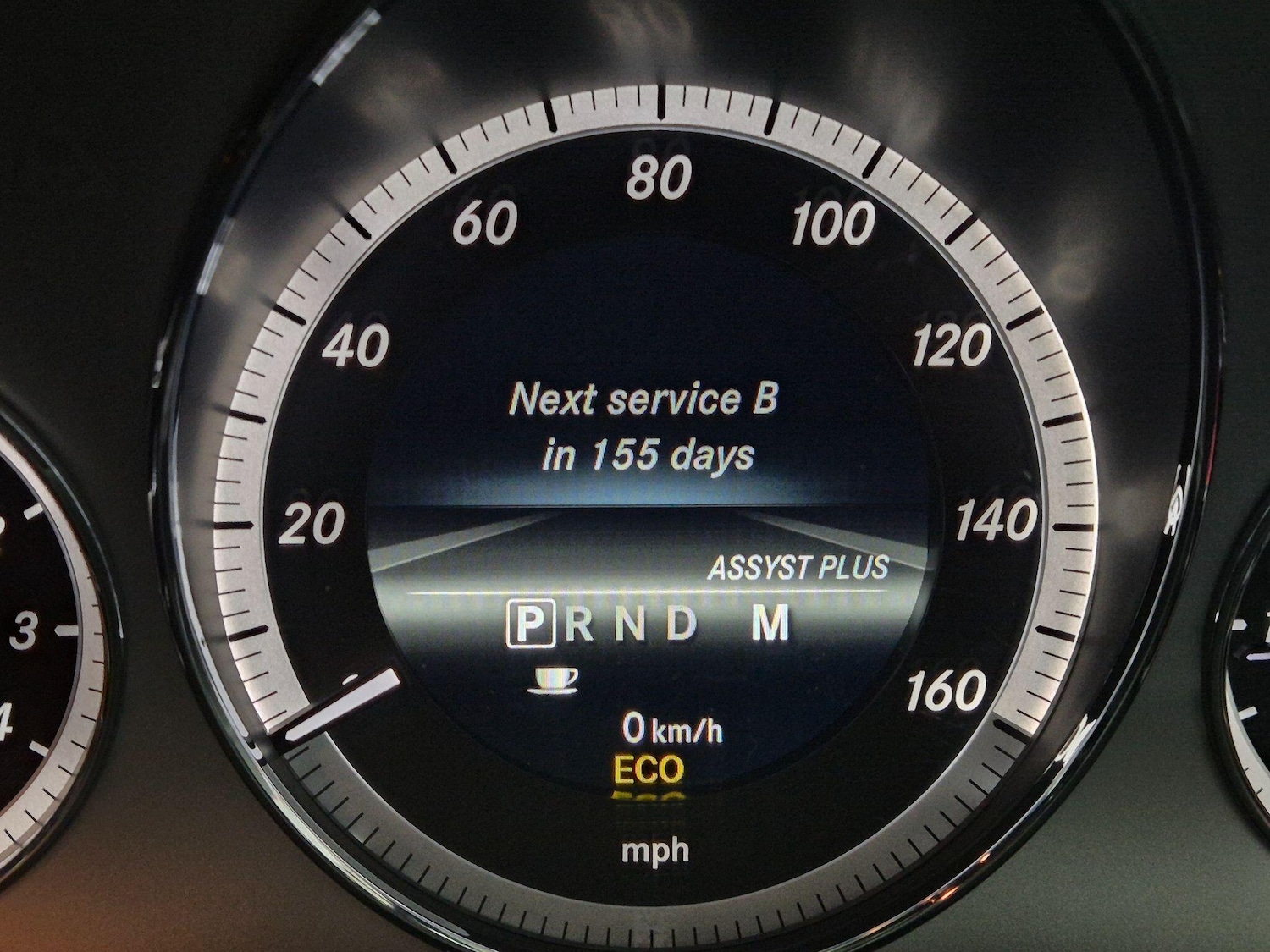 Used Mercedes-Benz E Class 2013 for sale - 76667352: Photo 27