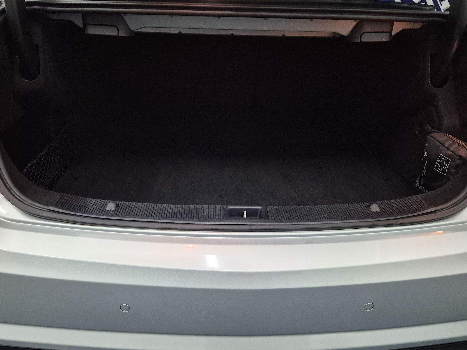 Used Mercedes-Benz E Class 2013 for sale - 76667352: Photo 29