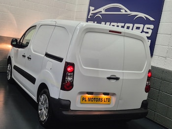 Used Citroen Berlingo 2018 for sale - 76585073: Photo