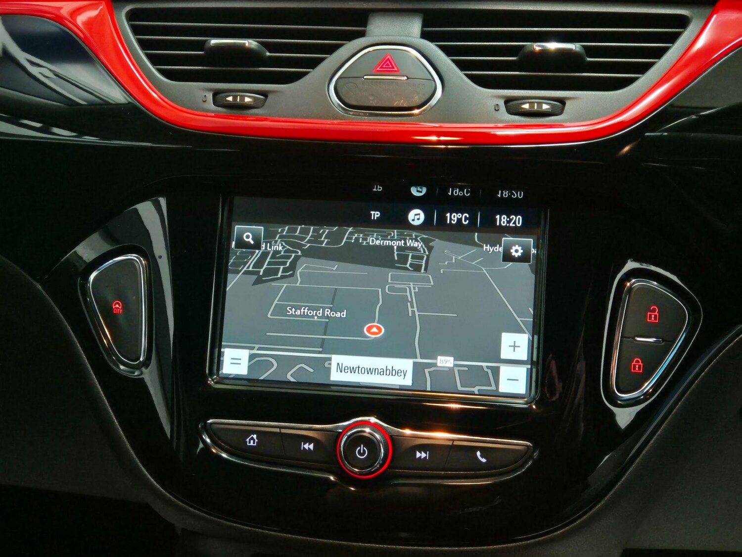 Used Vauxhall Corsa 2018 for sale - 76122874: Photo 12